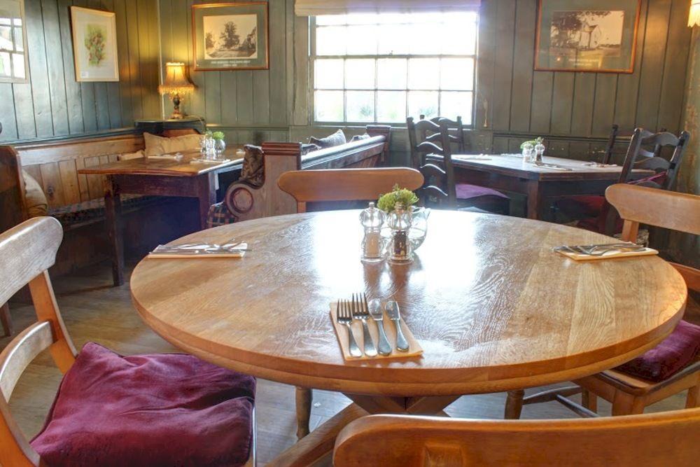 The Tollgate Inn Bradford-On-Avon Exteriér fotografie