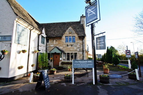 The Tollgate Inn Bradford-On-Avon Exteriér fotografie